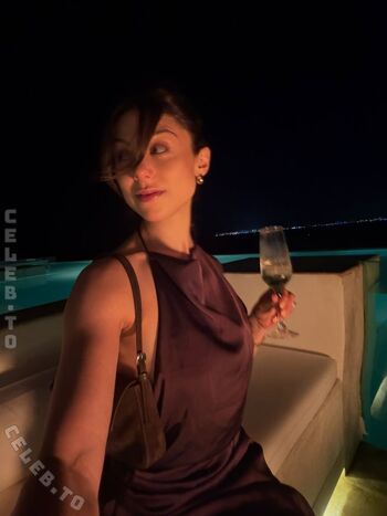 Kira kosarin 1 page 2 image