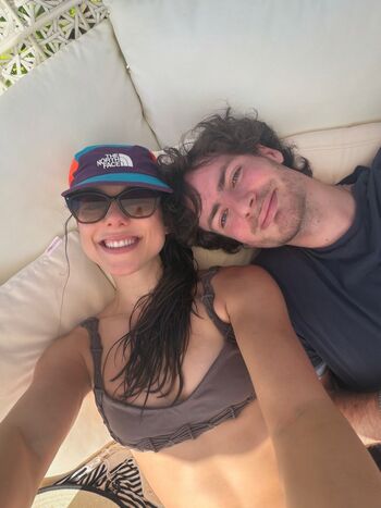 Kira kosarin 1 page 2 image