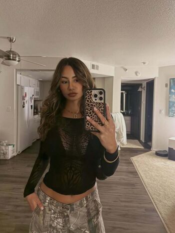 Kirra santos page 3 image