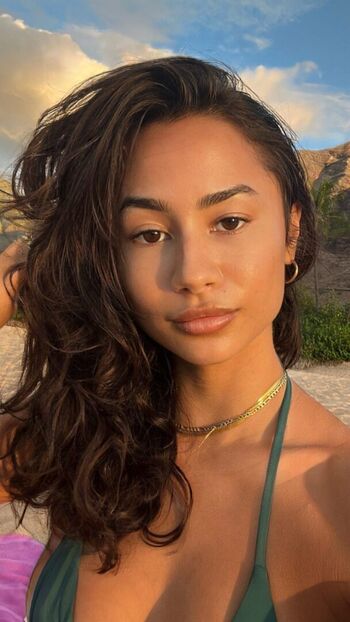 Kirra santos page 2 image
