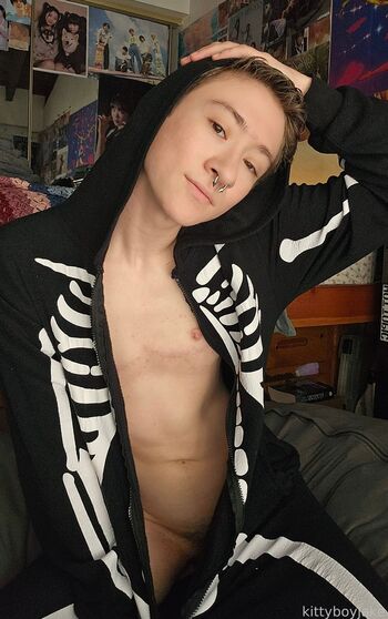 Kittyboyjake image