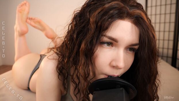 Kittyklaw page 2 image