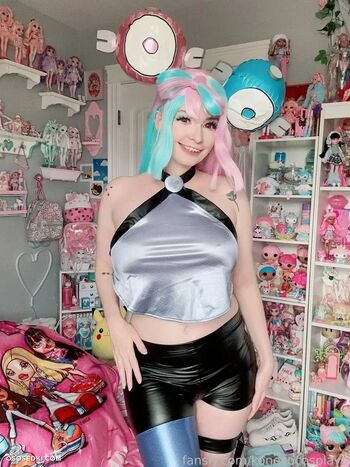 Koneko cosplay image