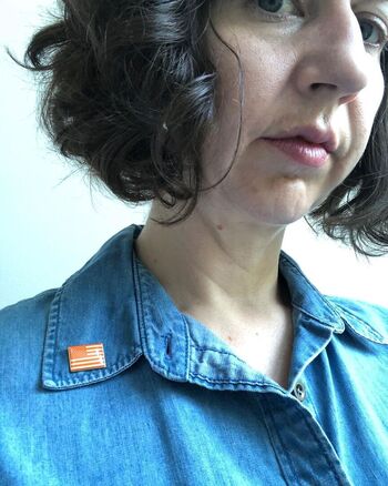 Kristen schaal image