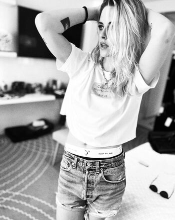 Kristen stewart 1 page 2 image