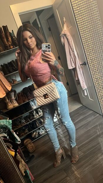 Kristen strout 1 image