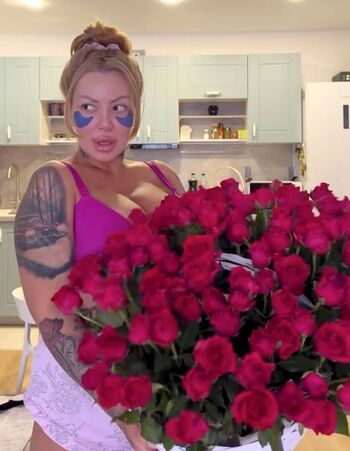 Kristina karieva image