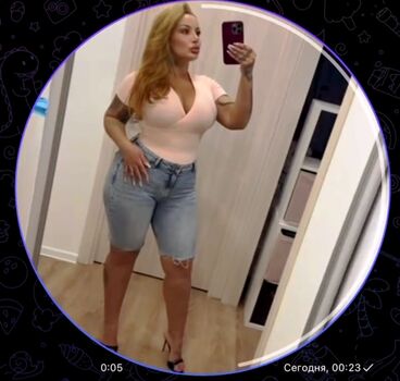 Kristina karieva image