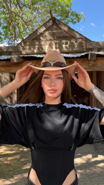 Kristina rybalchenko image