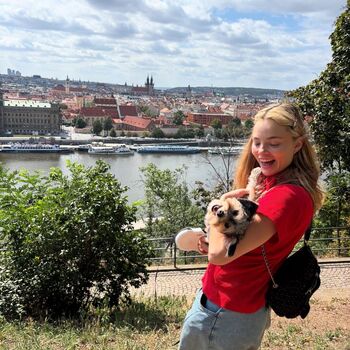 Kristine froseth 1 image