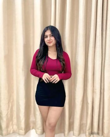 Kritika sharma image