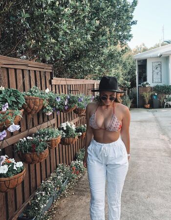 Krystal thomas image