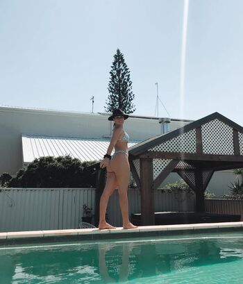 Krystal thomas image