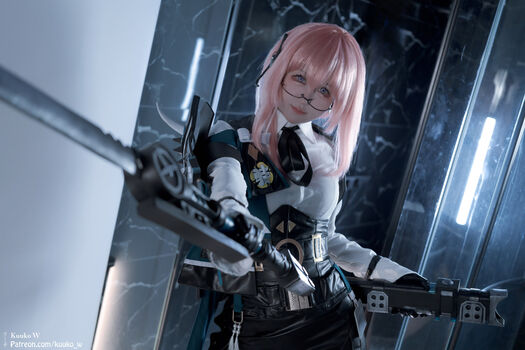 Kuuko 1 page 2 image