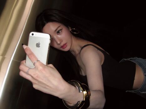 Kwon eunbi image