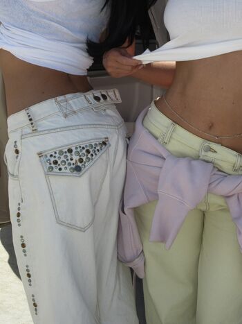 Kylie jenner 1 page 2 image