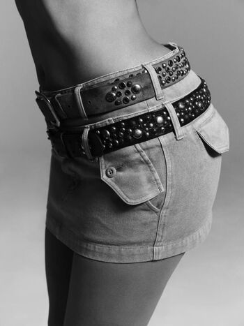 Kylie jenner 1 image