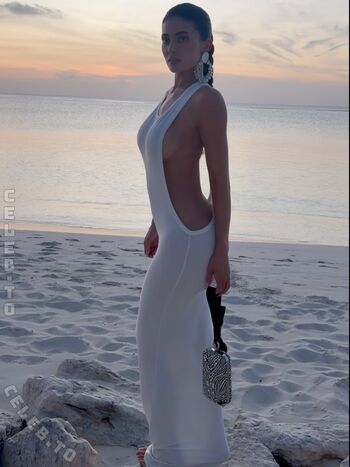 Kylie jenner 1 page 6 image