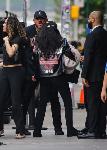 Kylie jenner 1 page 2 image