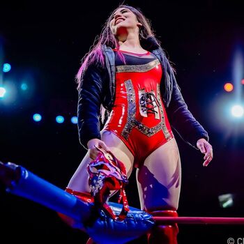 La catalina page 2 image