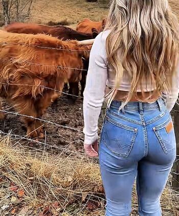 Lacey spalding image