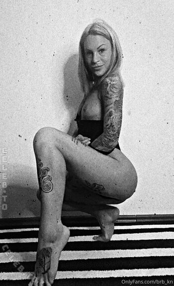 Lady b image