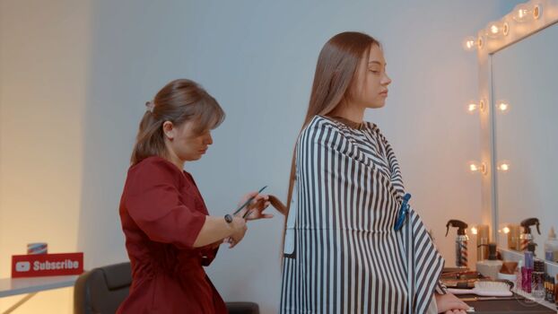 Lady barbers asmr image