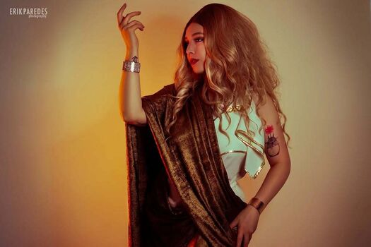 Ladycamilia image