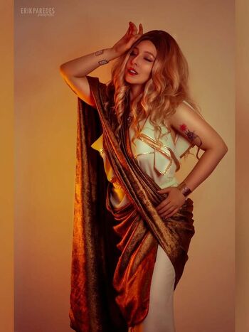 Ladycamilia image