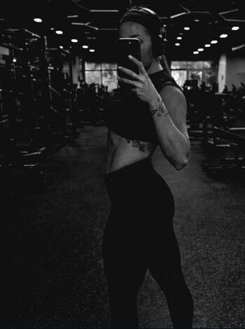 Lainey reid page 2 image