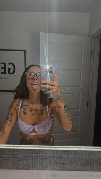 Lapetiteduq xx image