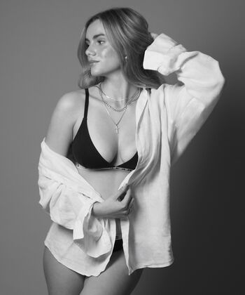 Lara sofia image