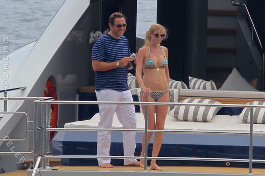 Lara stone page 2 image