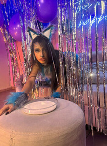 Larisasmirnoov page 3 image