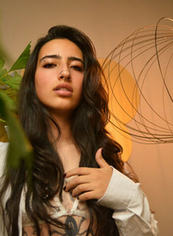 Larisasmirnoov page 2 image