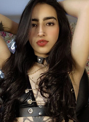 Larisasmirnoov page 2 image