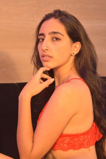 Larisasmirnoov image