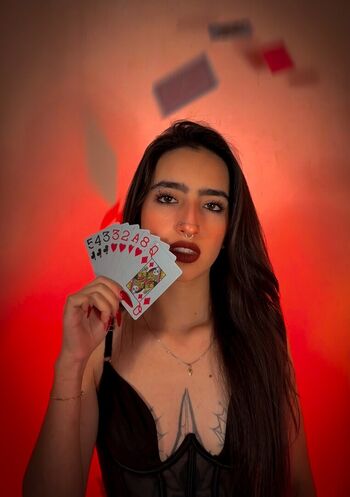 Larisasmirnoov image