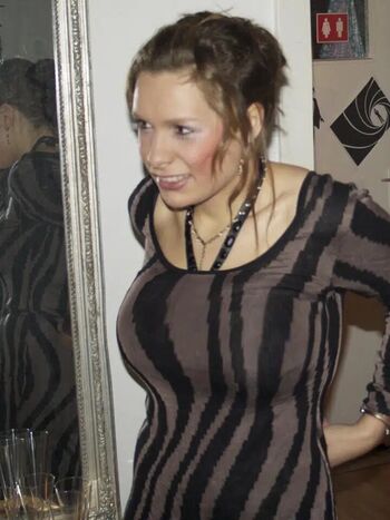 Larissa mathiszik image