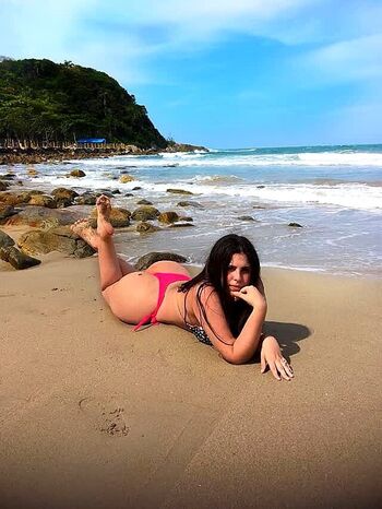 Larissa peyerle image