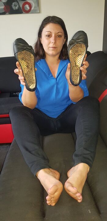 Latinafeet386 image