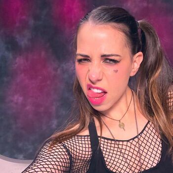 Laura Bailey