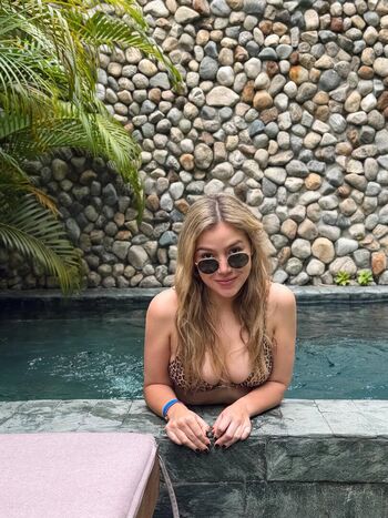 Laura camila vargas image