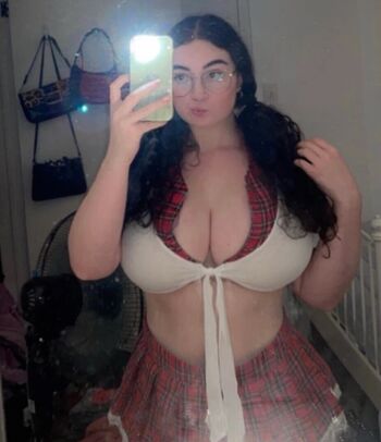 Laura jo image