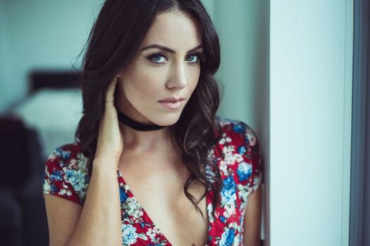 Laura mitchell image