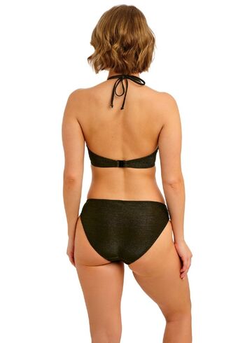 Laura oganessian image