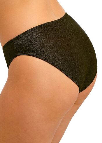 Laura oganessian image