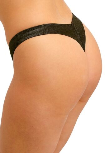 Laura oganessian image