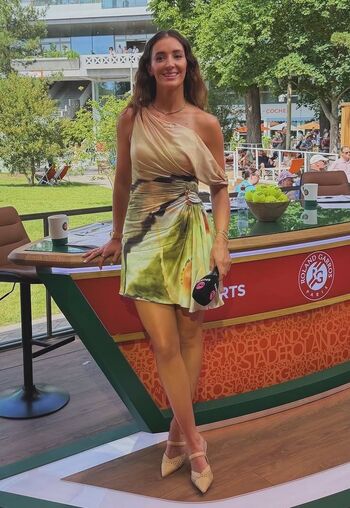 Laura robson image