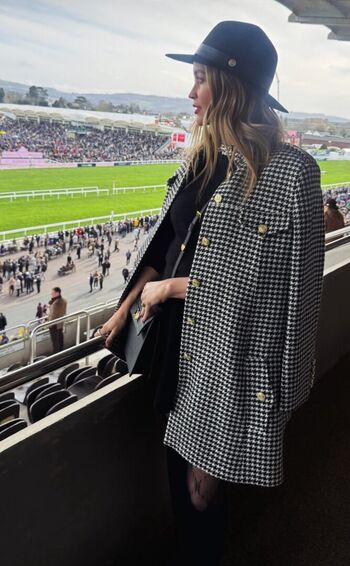 Laura whitmore image